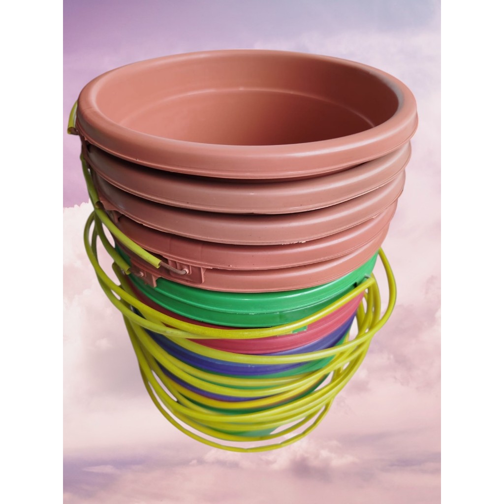 Ember 1gL (ember murid) bahan plastik ketebalan standard untuk sekolah anak sd atau keperluan rumah