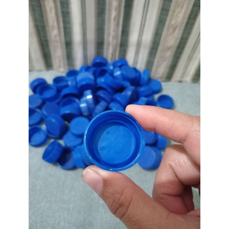 Tutup Botol Aqua Bekas untuk bahan kerajinan