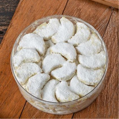 

Kue Kering Kuker Putri Salju Premium Homemade Isi 250gr (1/4 kg) Cemilan Keluarga Enak Murah