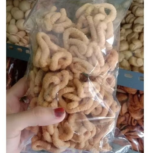 

Untuk Yuyu 200 gr Cemilan Kiloan Manis gurih Renyah Per Pack