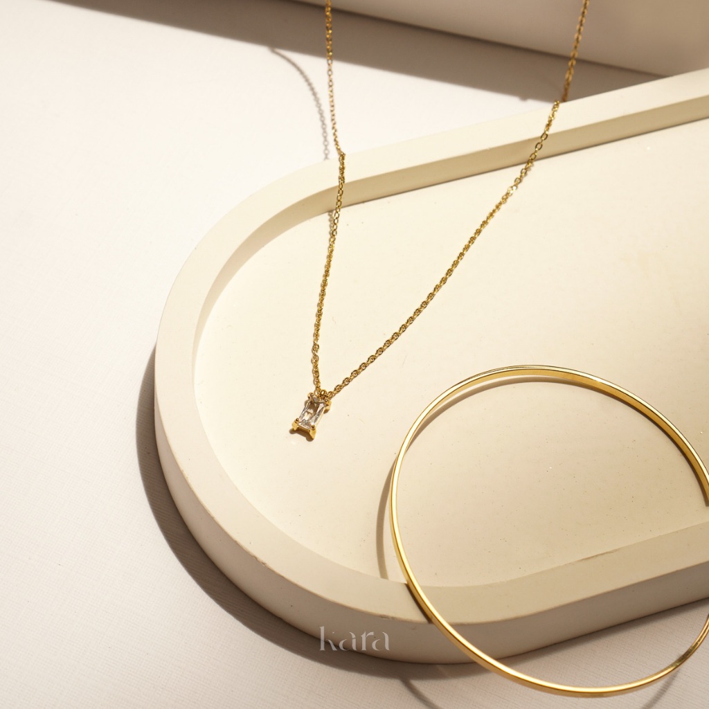 RB4 KARA - Classic Bangle 2mm Custom Nama Engravable Bangle 18k Gold Plated