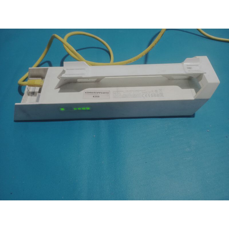 jual TP-LINK CPE220 Ver.2.0 .2.4Ghz 12dbi Outdoor CPE.bekas