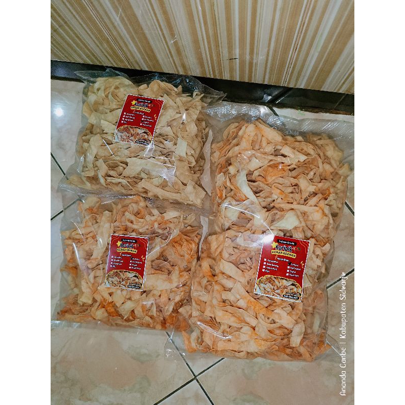 

Kripik tortila/Kripik kebab keenan/Camilan enak.