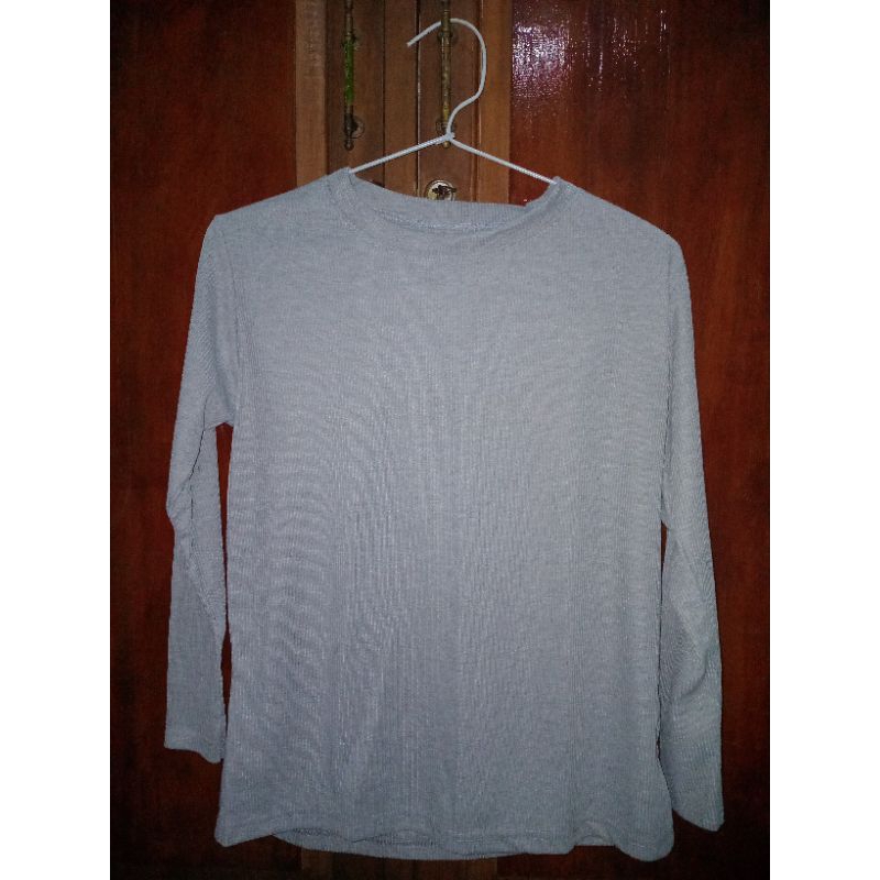 Preloved Baju / Menset Warna Abu