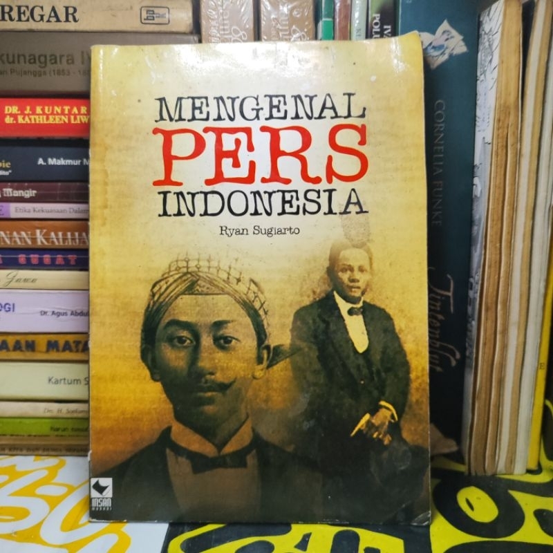 buku | MENGENAL PERS INDONESIA (d)