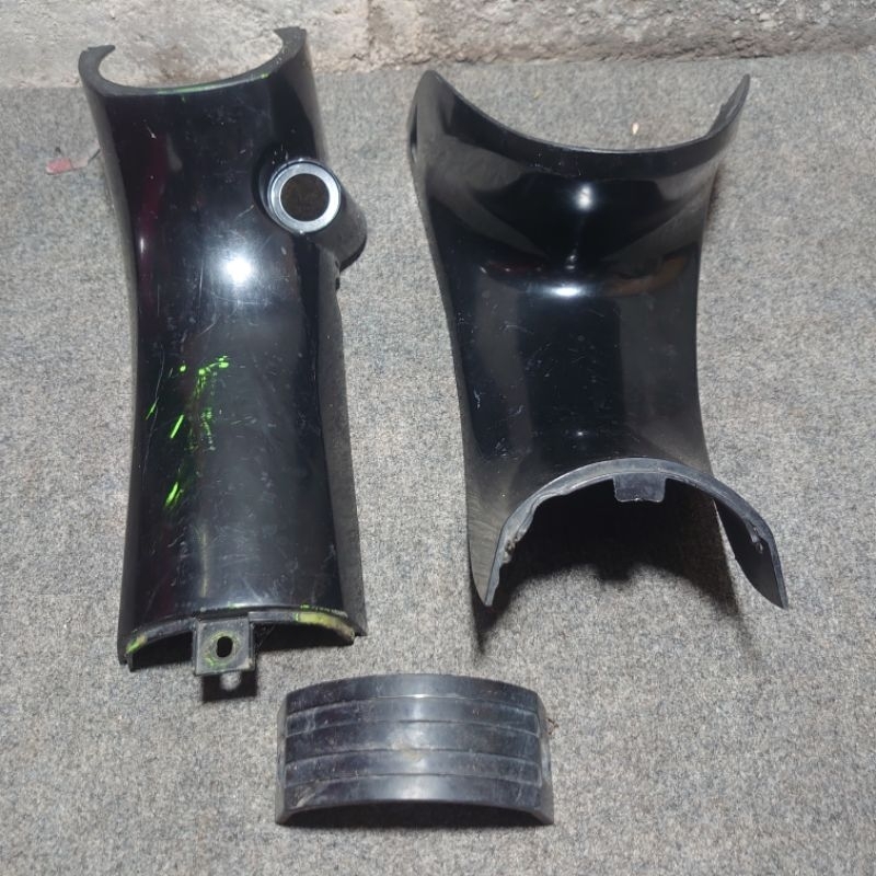 leghsiel leksil body sayap tengah Kawasaki Kaze r original ori