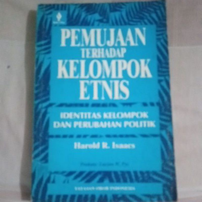 110. Buku Pemujaan Terhadap Kelompok Etnis