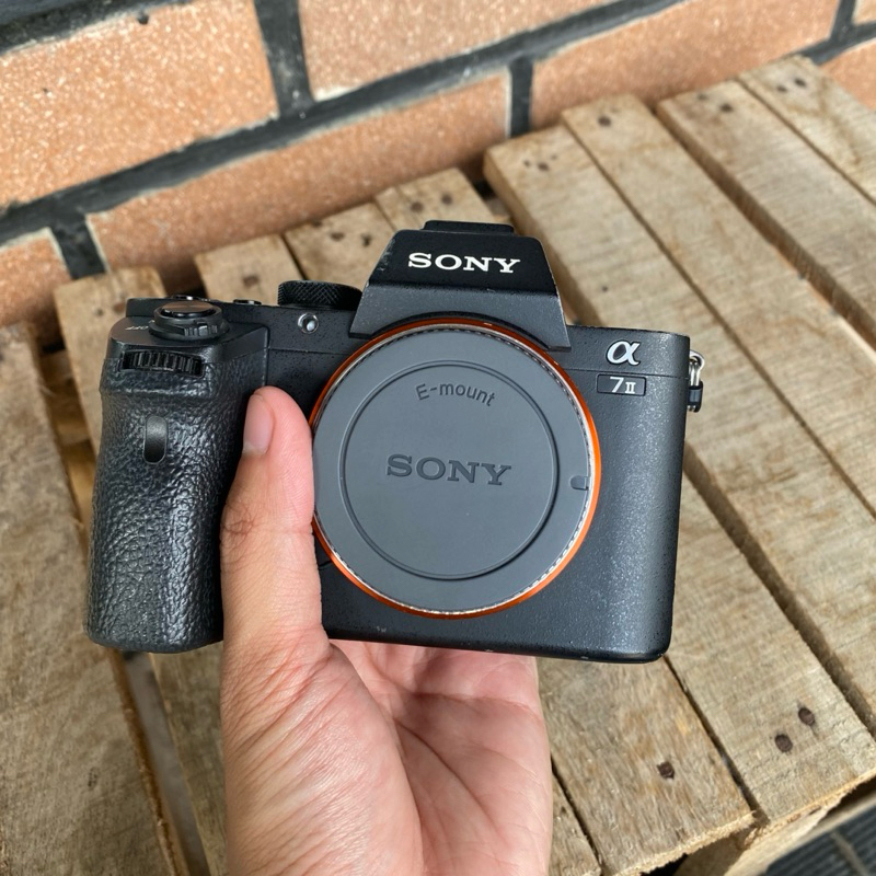 Second Sony A7 mark ii body - SC 16rb