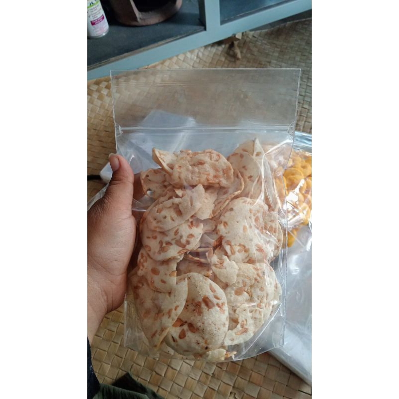 

Keripik Tempe Sagu