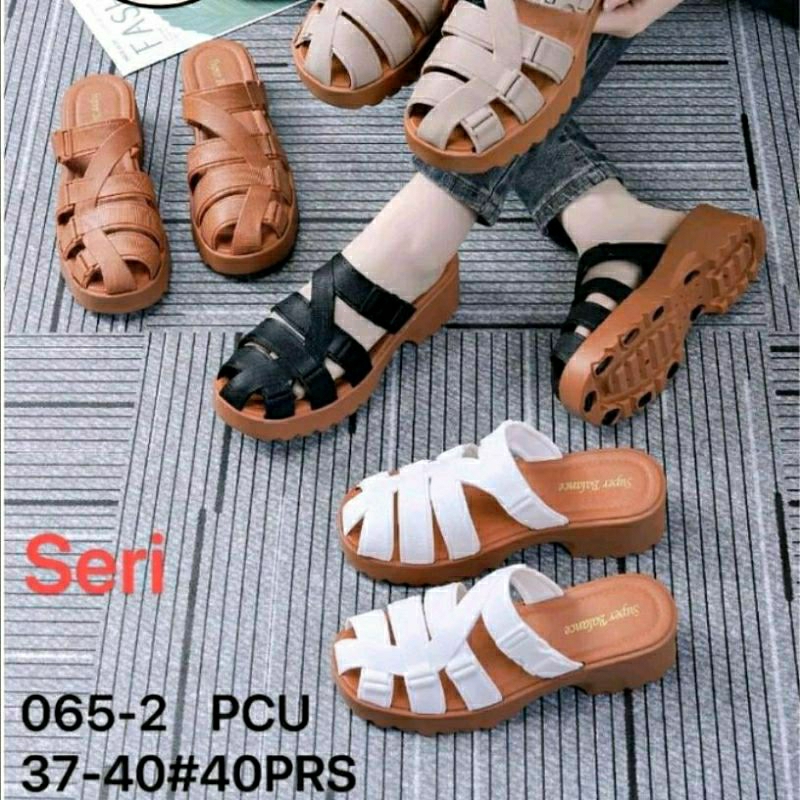 Sepatu Sandal Wanita Selop karet Balance / 062-05