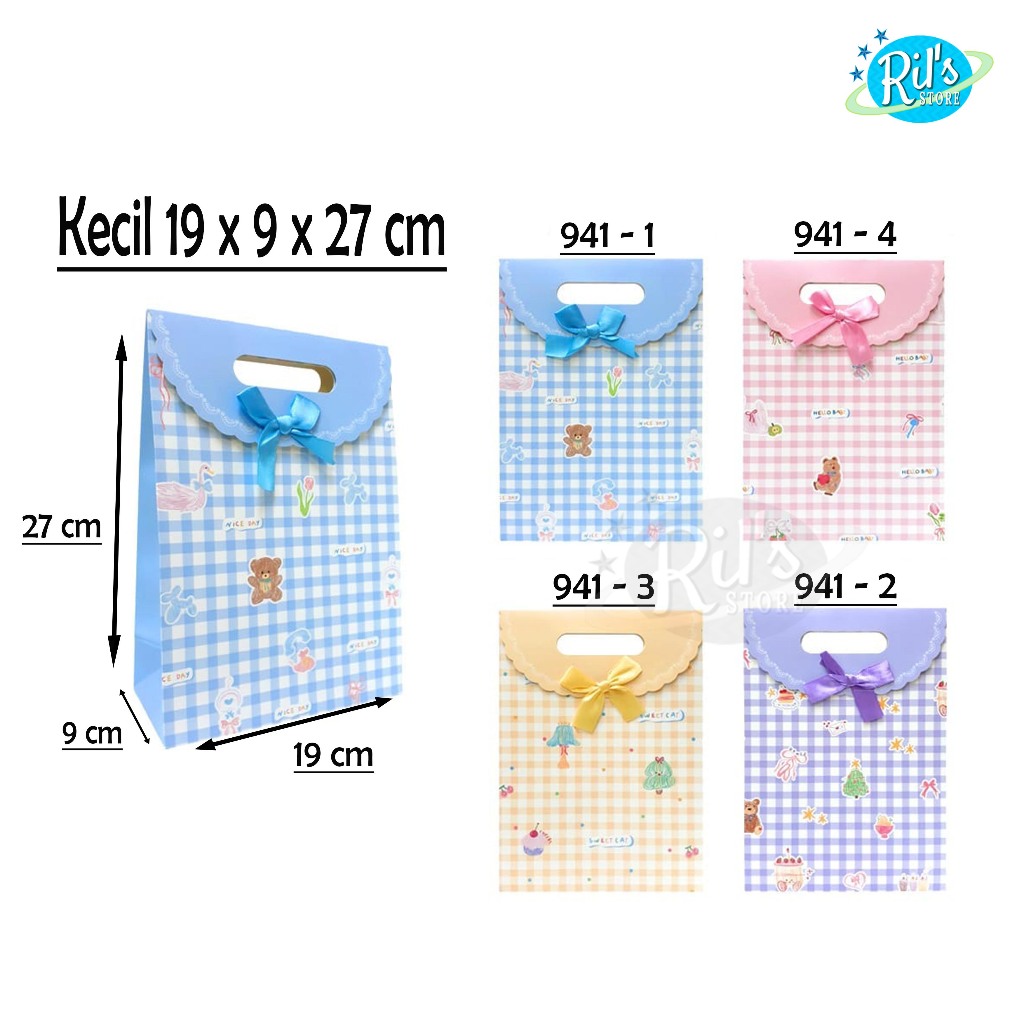 

RB Paperbag Glossy Premium Kecil 19x9.5x27cm - Paperbag Party Pond - Kado - Kecil - Pita Pond