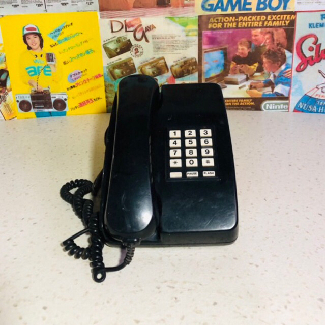 Telepon Jadul-Telepon Unik-Telepon Lawas- Telepon Vintage