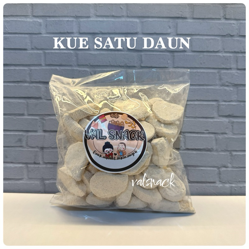 

KUE SATU DAUN 125gr (KOYA KACANG HIJAU) VALSNACK