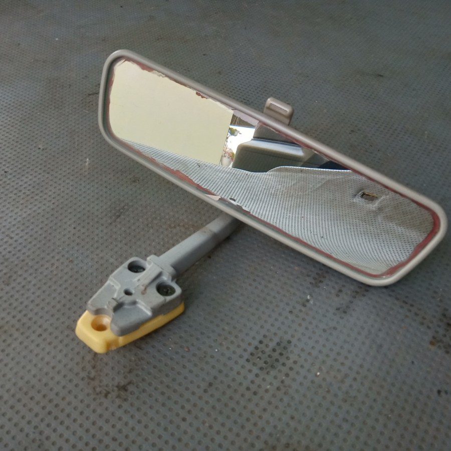 Spion Tengah Kabin Nissan X-Trail T30