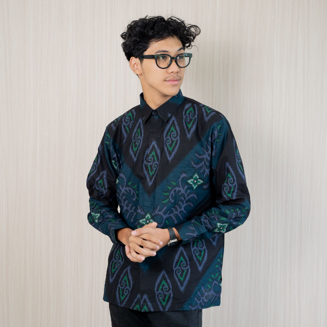TWO-D Baju Batik Kemeja Pria Lengan Panjang Narayana