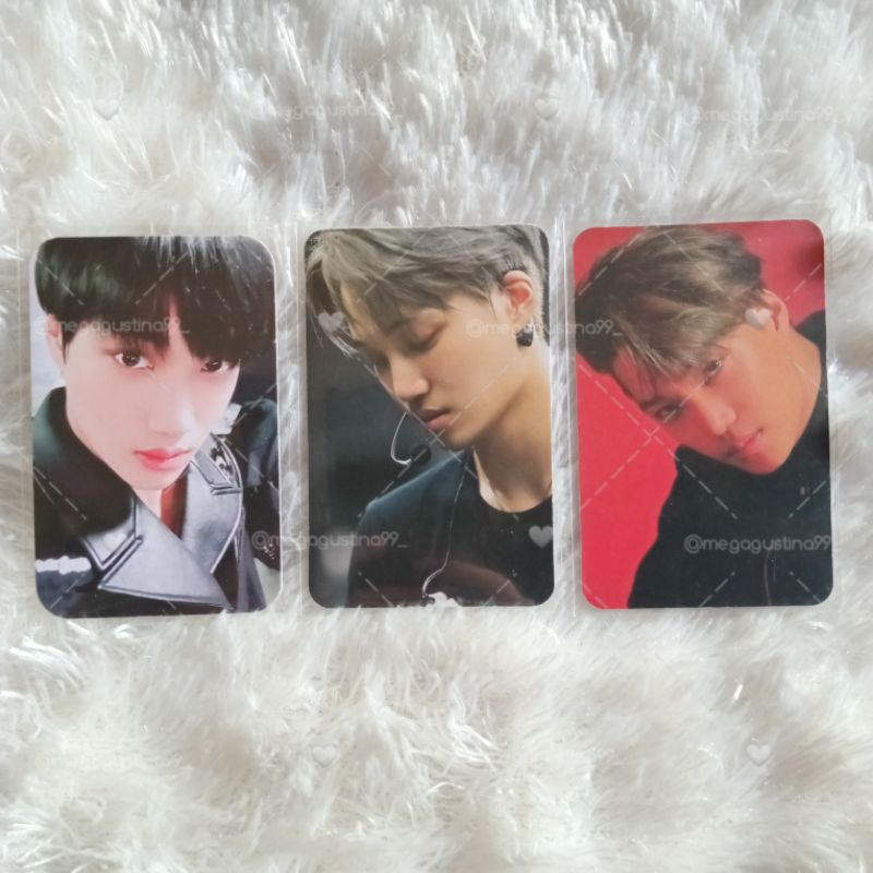 [READY STOCK - OFFICIAL] : Set PC Kai SuperM We Are the Future ( EU , glossy )