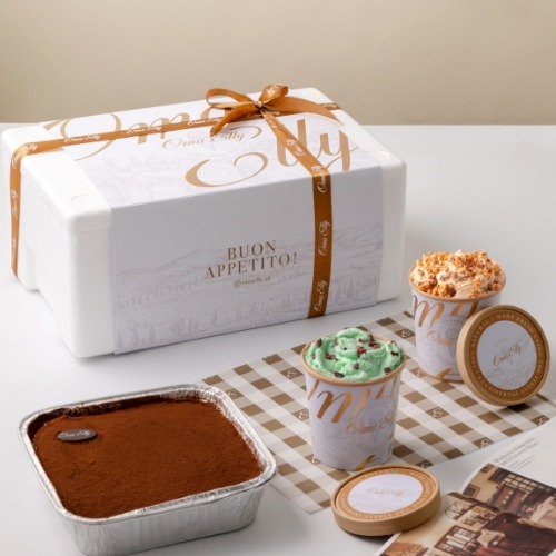 

Oma Elly Hampers - Gelato & Tiramisu Box