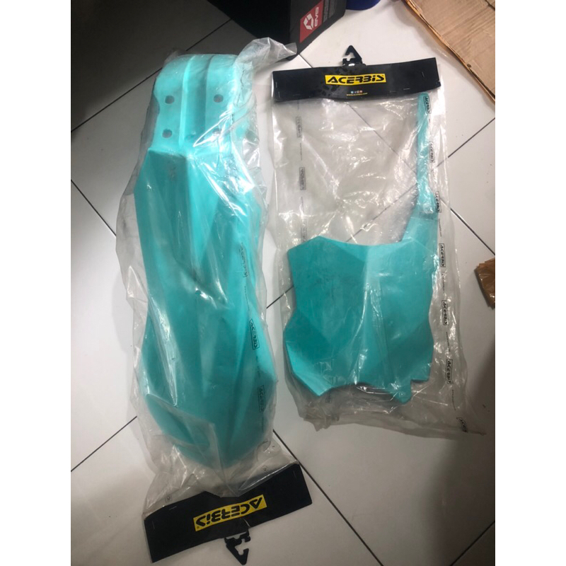 Papan start dan spakbor depan KXF 250 2025 Acerbis