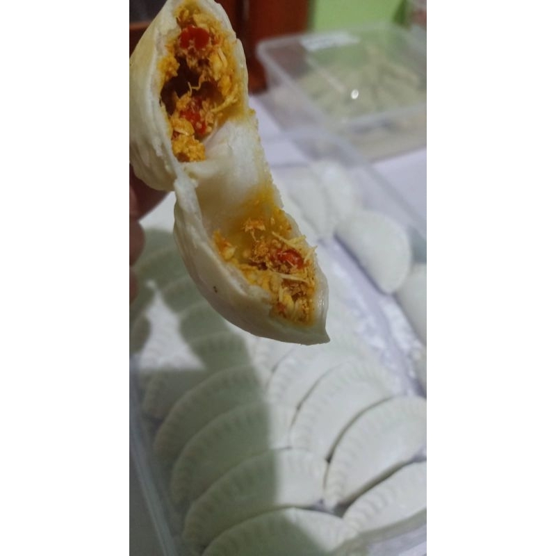 

Cireng isi pedas enak & gurih Sedang paket 5pcs