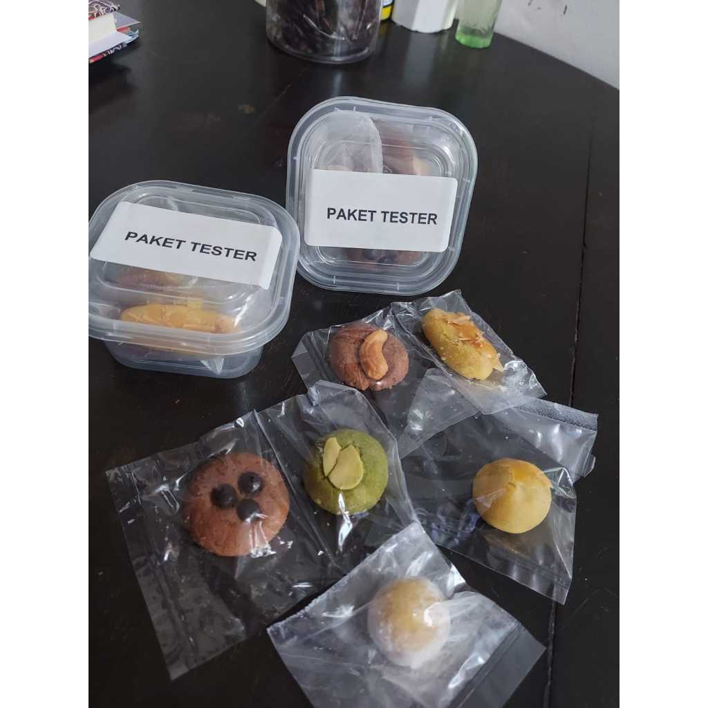 

Tester Malika | Kastengel | Nastar | Putri Salju | Choco Mede | Choco Chip | Putri Salju | Green Tea