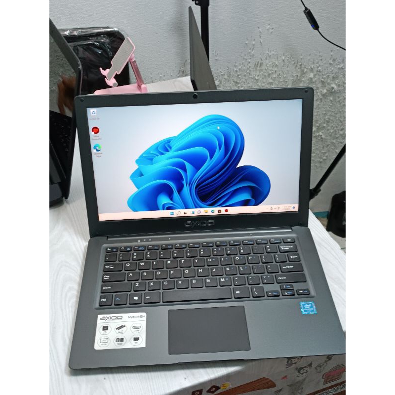 Axioo mybook 14H Intel celeron N4020 Ram 4 GB