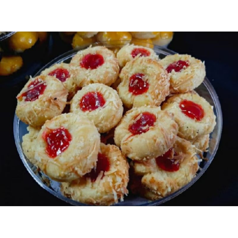 

nastar/kue kering kue tumbrint strawberry, katrengel, kue salem, putri salju kue kacang dan nastar nanas