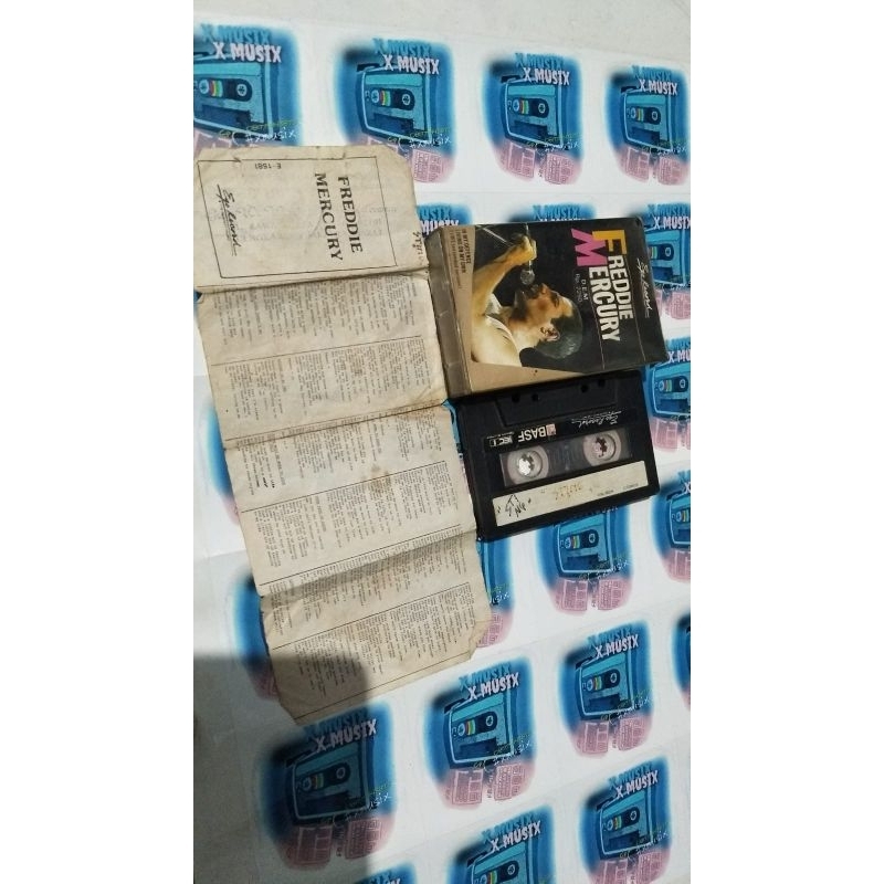 kaset pita freddie mercury