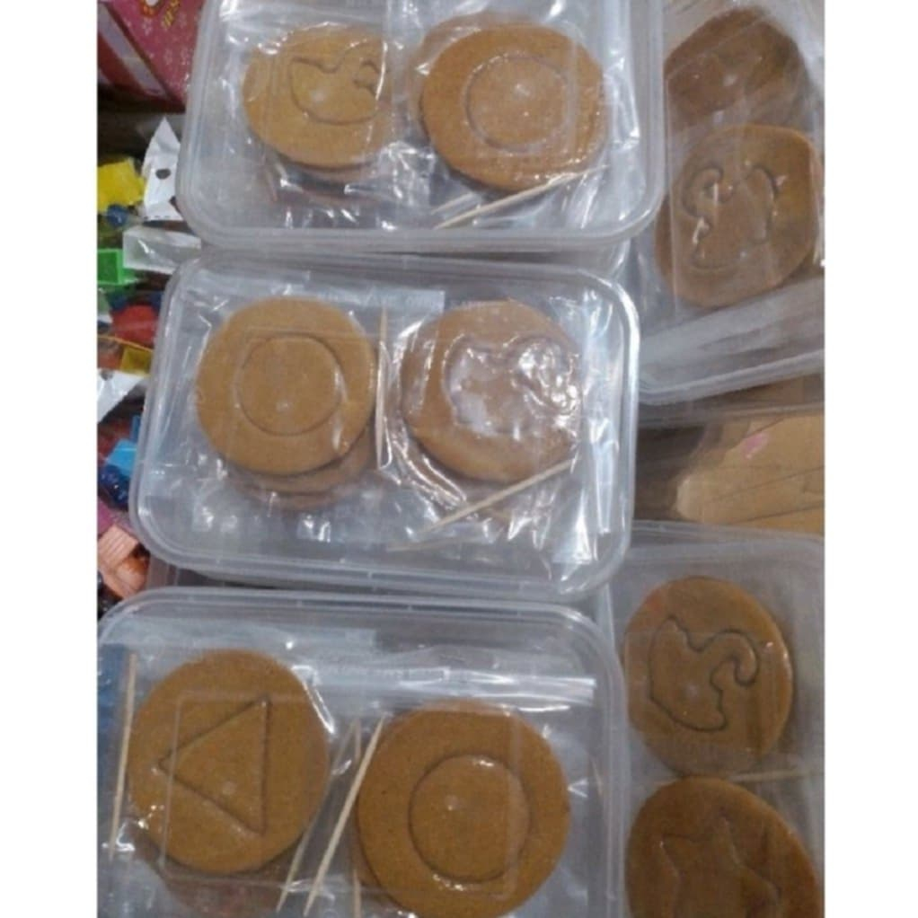 

permen viral dalgona squit game isi 30 pcs atau 3 bok terlaris