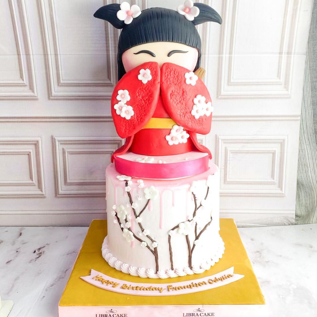 

Kue Ulang Tahun/Birthday Cake/Kue Ultah Tema Boneka Jepang/Kue Ultah tema Kokeshi/Kue Birthday Jakarta