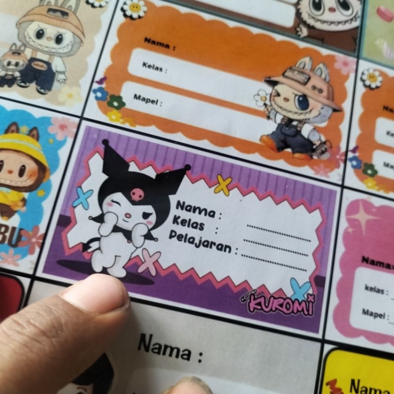 

STIKER MAPEL LABUBU,KUROMI | STIKER MATA PELAJARAN BAHAN CROMO GLOSSY ISI 44 PCS