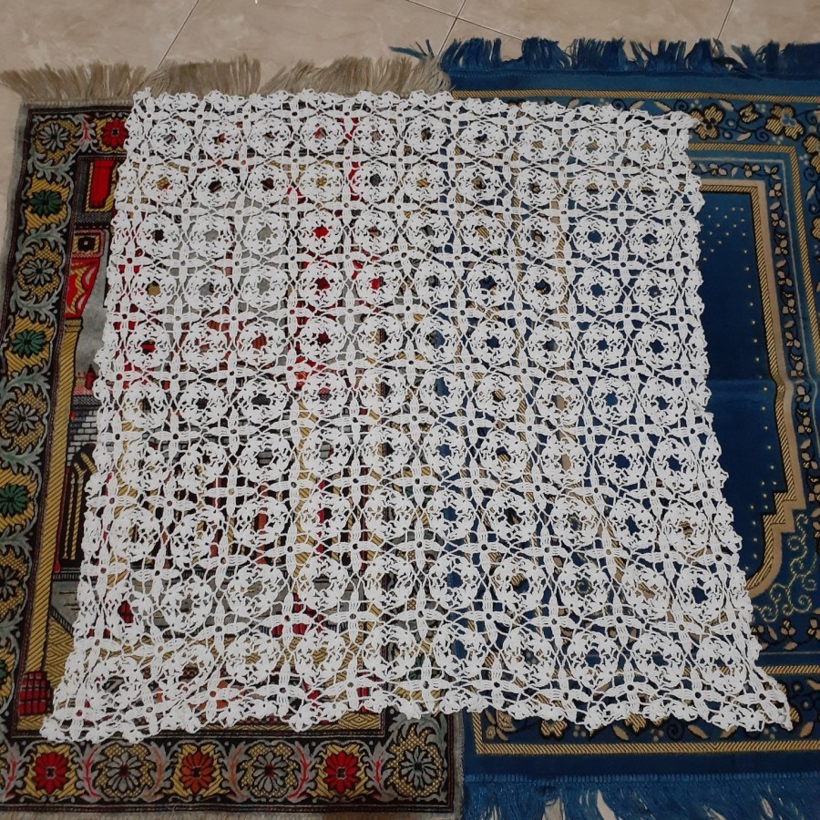 Taplak Meja Rajut 90x90 cm Benang Katun Segi Empat Putih