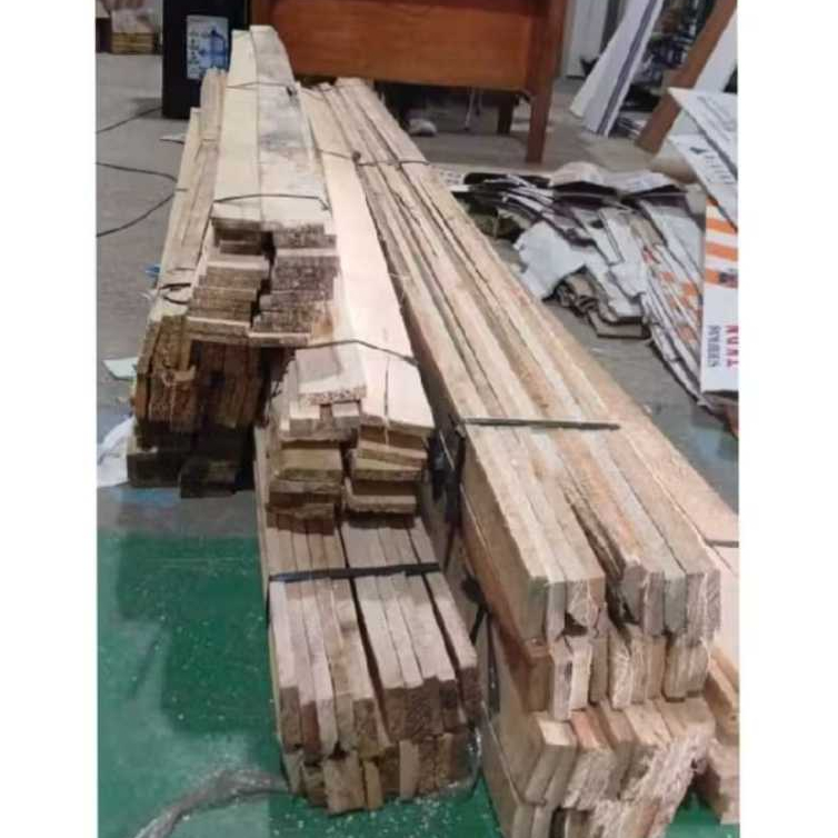 

Packing Kayu dan Bubble warp Ukuran 3 meter dan 4 meter