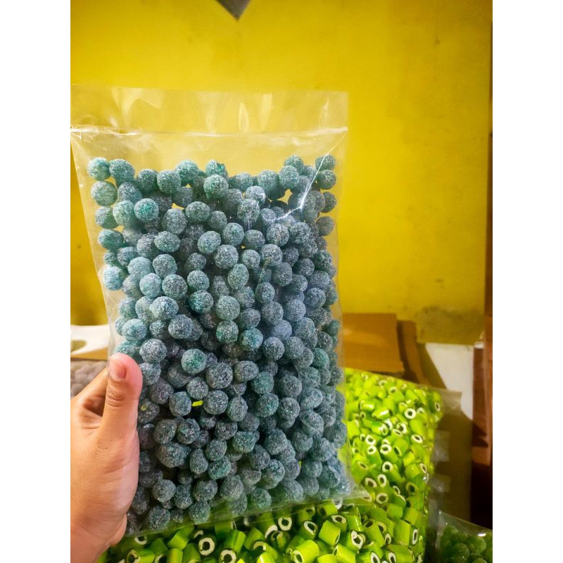 

Fruity buah permen viral