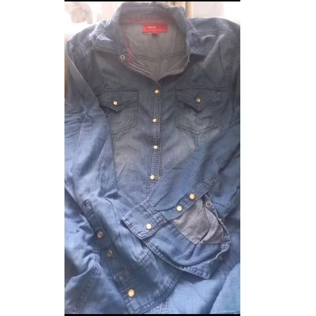 Logo jeans kemeja wanita Preloved