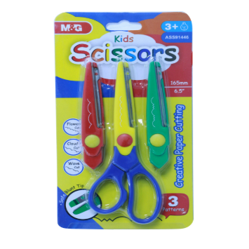 

TBMO M&G KIDS CREATIVE CRAFT SCISSORS 165MM 3BLADES 3 CUTTING FLOWERS/CLOUD/WAVE - 106206/ASS91446