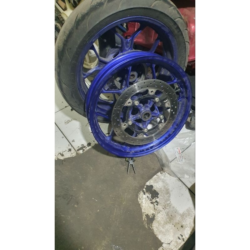 Velg copotan original R25 V2 biru Movistar original paint