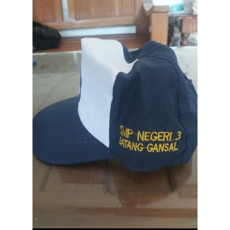 topi seragam sekolah sd smp sma kastem logo identitas /nama sekolah