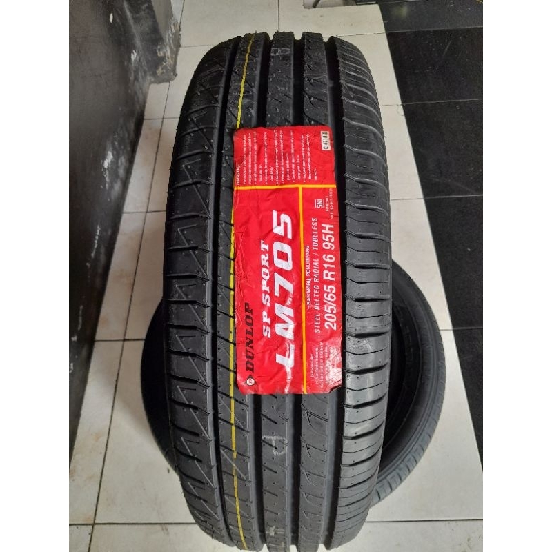 Ban Dunlop LM705 205/65 R16