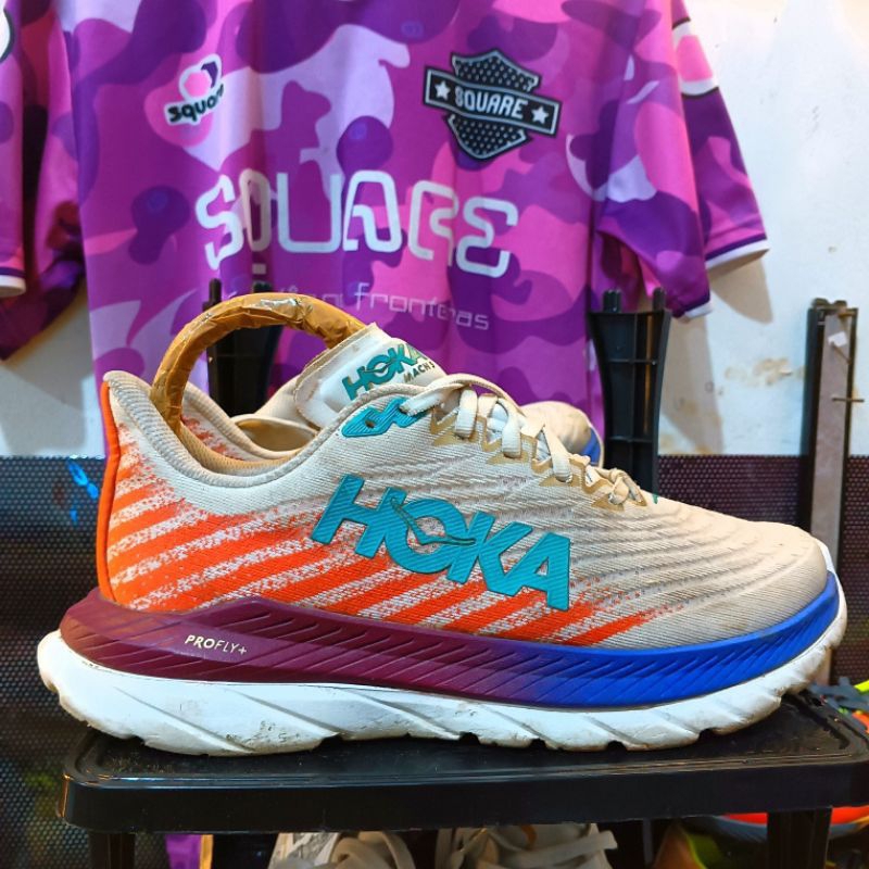 (SECOND) Sepatu Running Hoka W Mach 5 Original Size 40