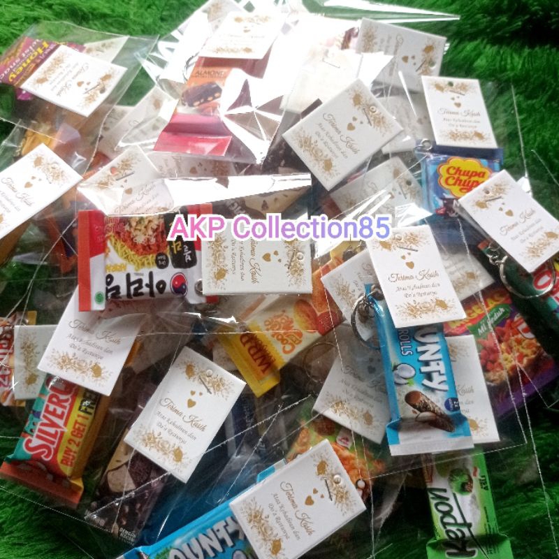 50pcs gantungan kunci miniatur snack/souvenir hajatan