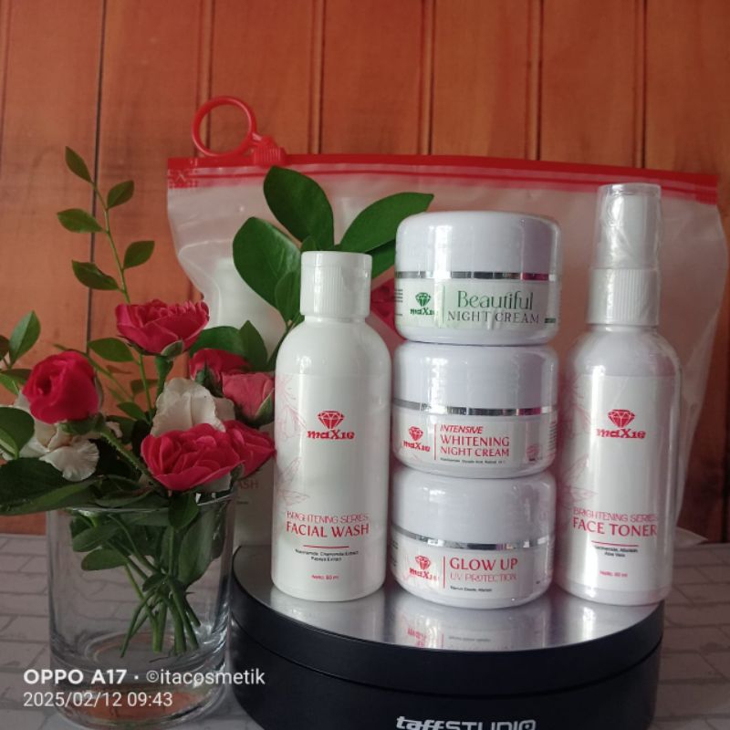 PAKET SKINCARE MAXIE GLOW + CREAM FLEK ( Paket maxie glow 5in1 )