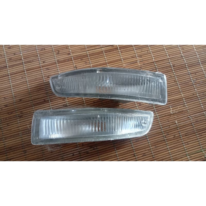 Lampu sen sein bemper depan Corona absolute 97