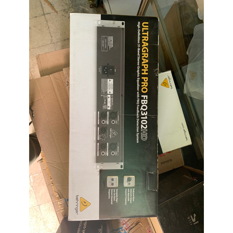 BEHRINGER EQUALIZER FBQ 3102 HD