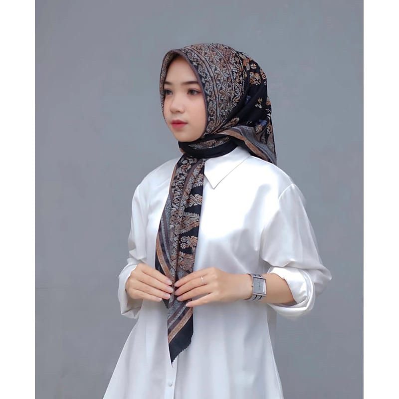 hijab segi empat motif songket ukuran 115x115