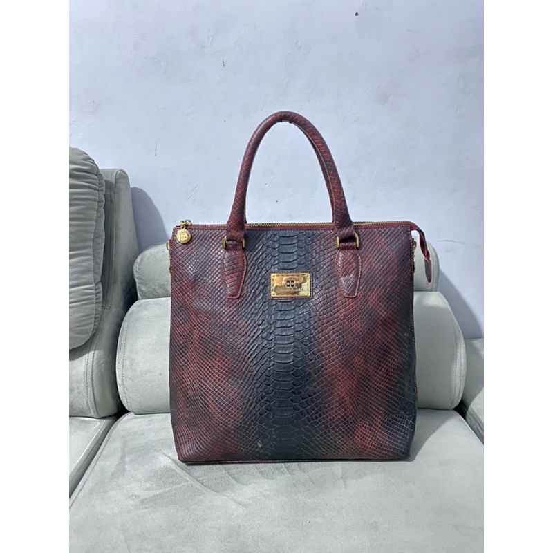 PRELOVED TOTEBAG CROCO ARNALDO BASSINI