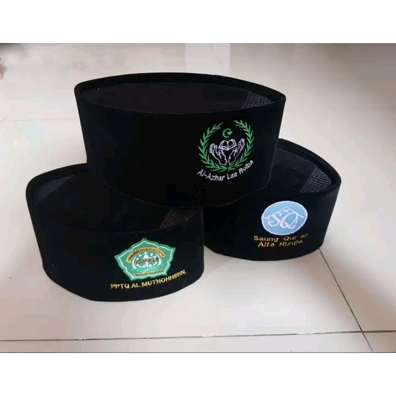 PECI LOGO BORDIR, CUSTOM LOGO SENDIRI, KOPIAH SONGKOK LOGO PRIBADI