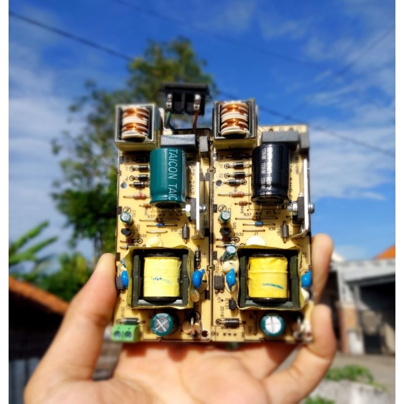 smps 6a 24volt untuk amplifer miniatur