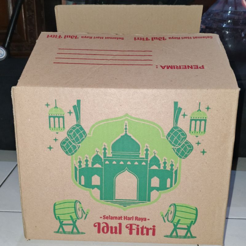 

Kardus Parcel KP LebaRUN/Lebaran UK.29x29x22 cm
