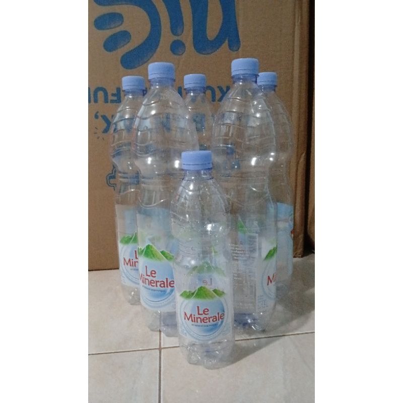 

Botol Le Minerale kosong 1,5 liter BERSIH Pemakaian Pribadi | botol Le minerale kosong BERSIH