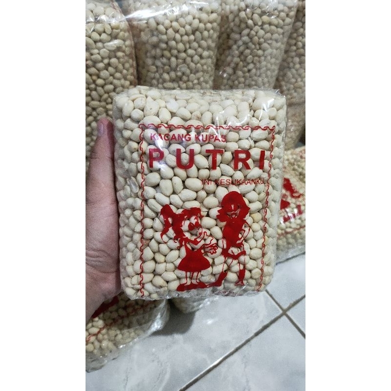 

KACANG KUPAS PREMIUM